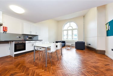 1 bed flat, College Square East, Holylands, Belfast, BT16DJ - Image 7